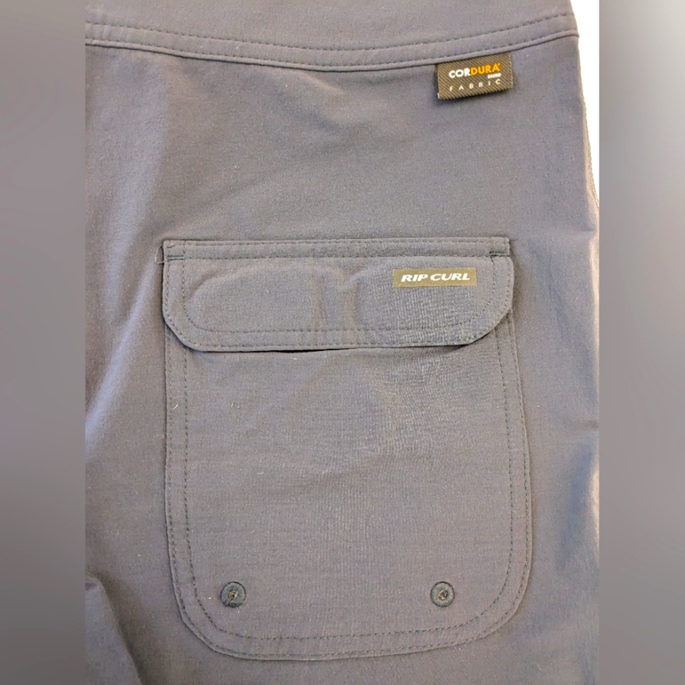 RIP CURL Board Shorts - Picture 4 of 6